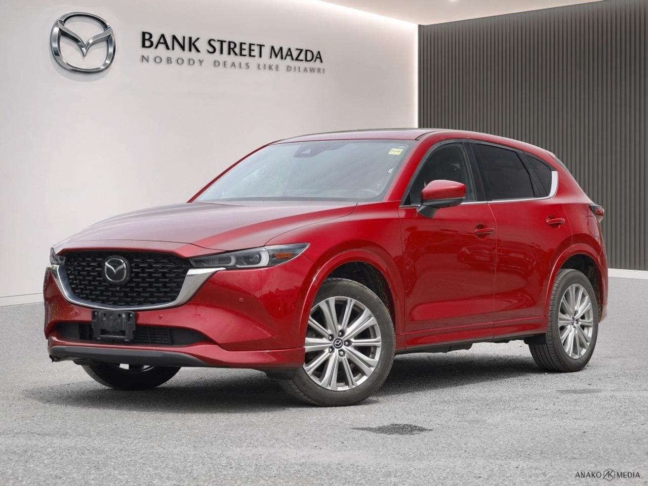 Used 2022 Mazda CX-5 Signature AWD for sale in Ottawa, ON