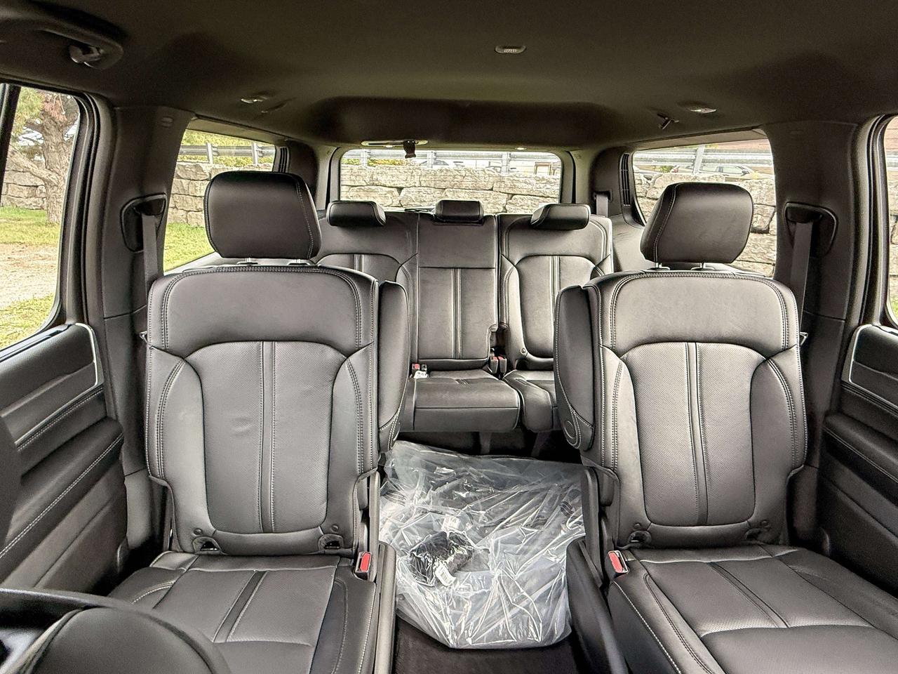 2026 Jeep Grand Wagoneer Limited Altitude 4x4 Photo