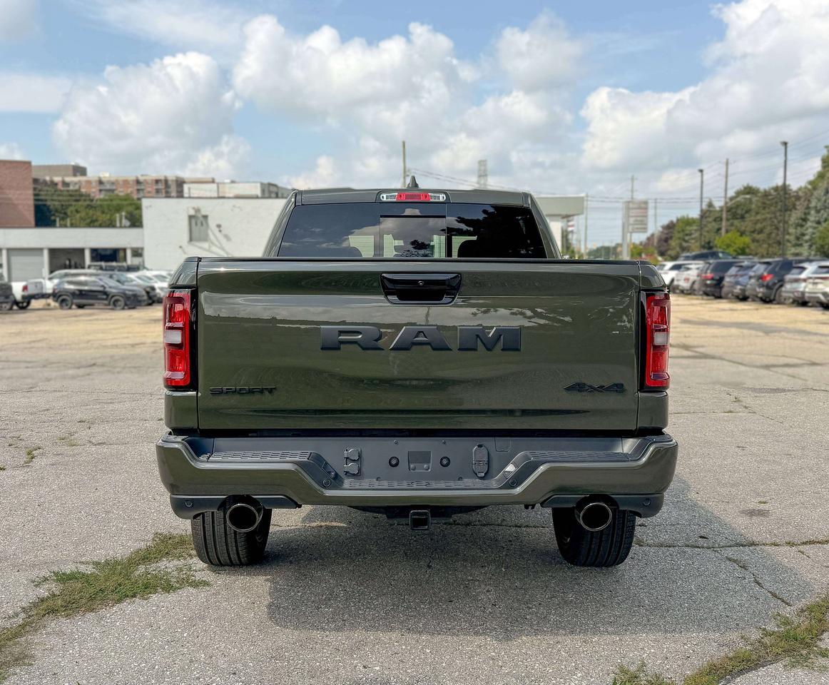 2027 RAM 1500 SPORT Photo