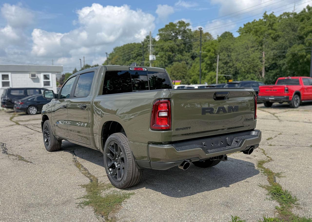 2027 RAM 1500 SPORT Photo