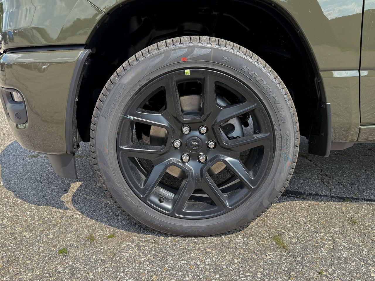 2027 RAM 1500 SPORT Photo