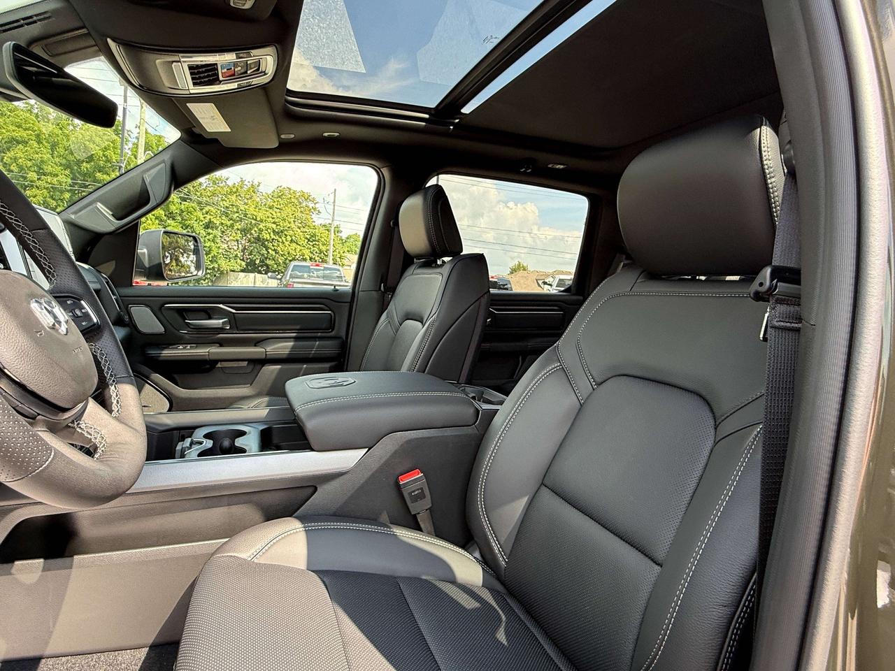 2027 RAM 1500 SPORT Photo