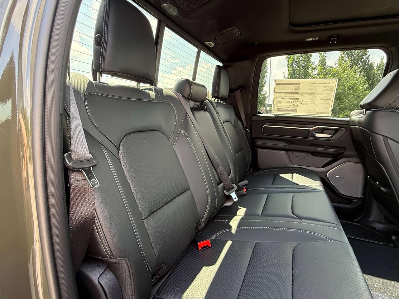 2027 RAM 1500 SPORT Photo