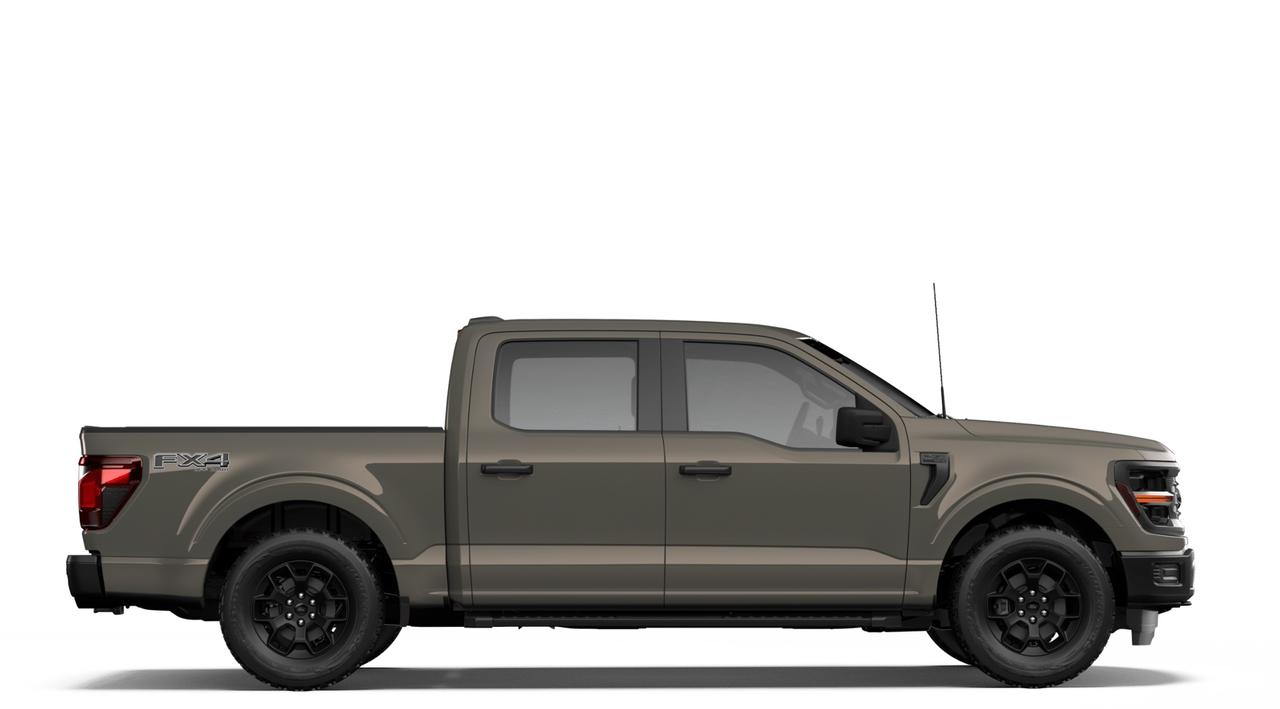 2026 Ford F-150 STX 4WD SuperCrew 5.5' Box Photo4