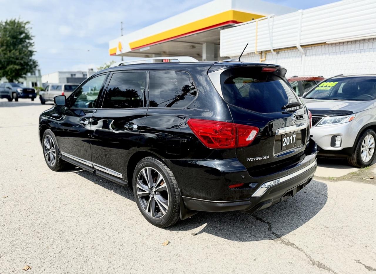 2017 Nissan Pathfinder Platinum NO ACCIDENTS 1 OWNER Photo