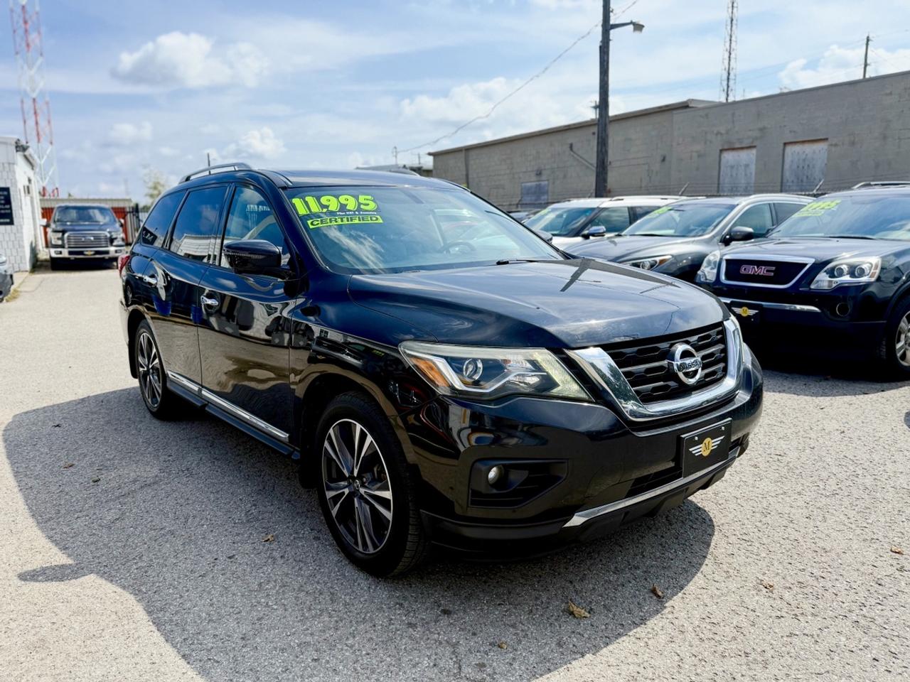 2017 Nissan Pathfinder Platinum NO ACCIDENTS 1 OWNER Photo