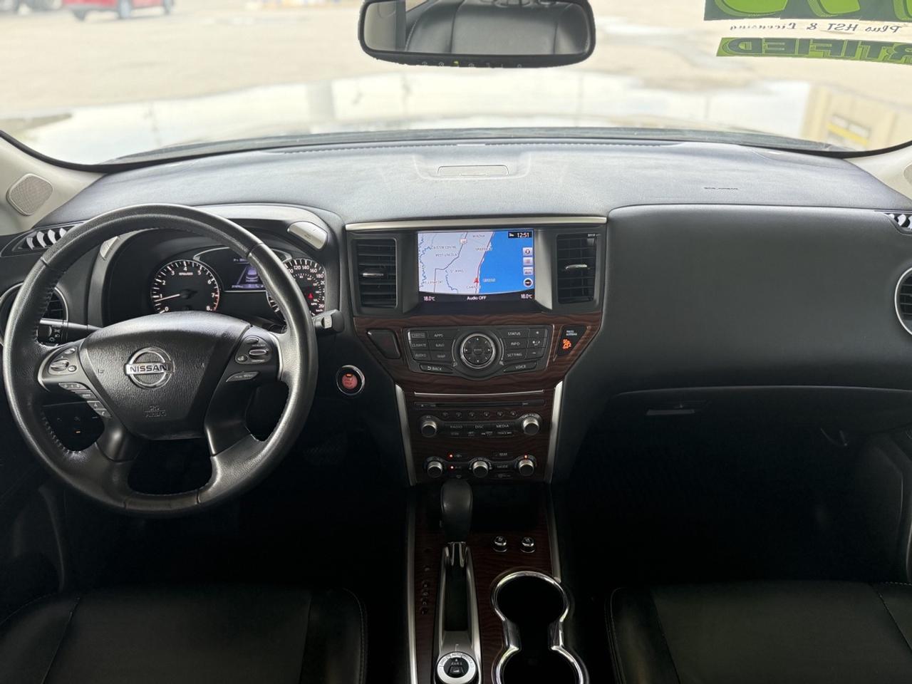 2017 Nissan Pathfinder Platinum NO ACCIDENTS 1 OWNER Photo