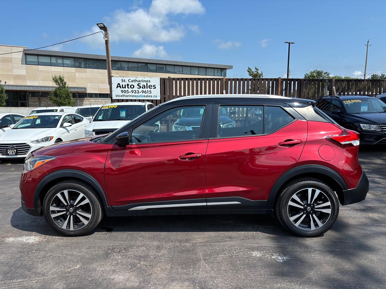 2018 Nissan Kicks SR Photo1