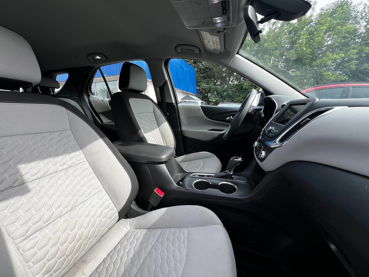 2019 Chevrolet Equinox LS - Photo #11