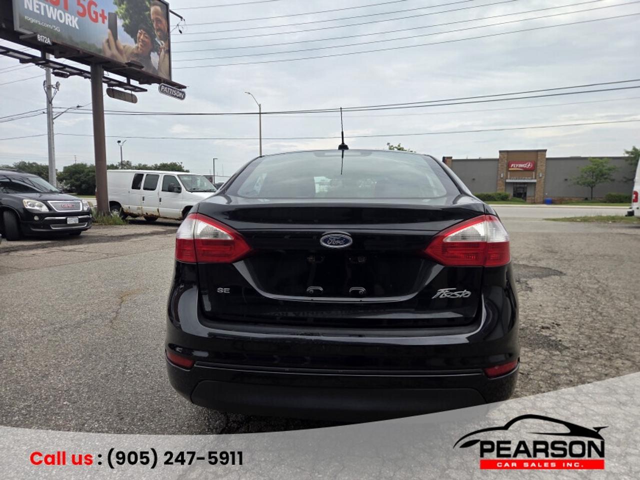 2016 Ford Fiesta SE Photo