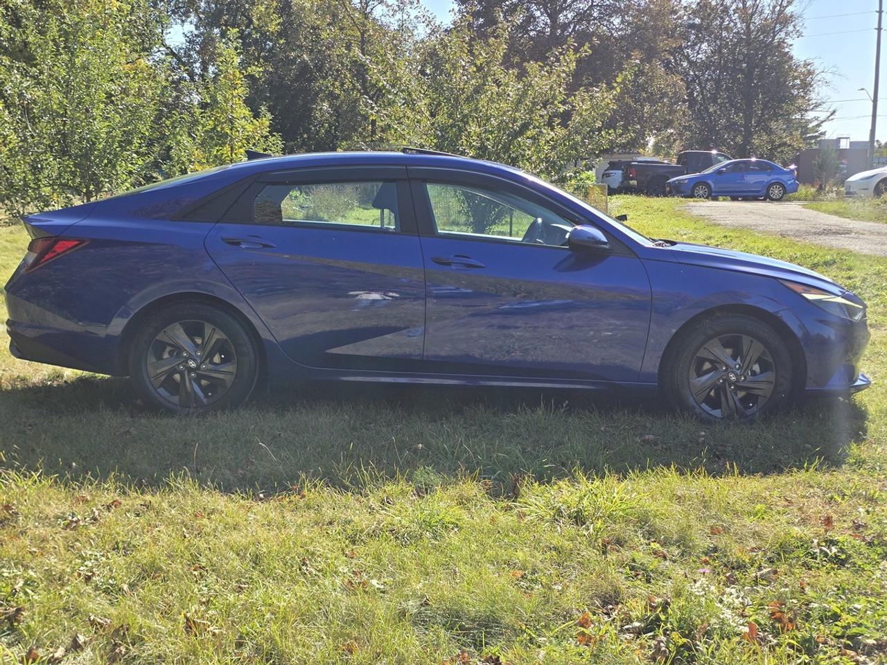 2022 Hyundai Elantra Preferred Photo