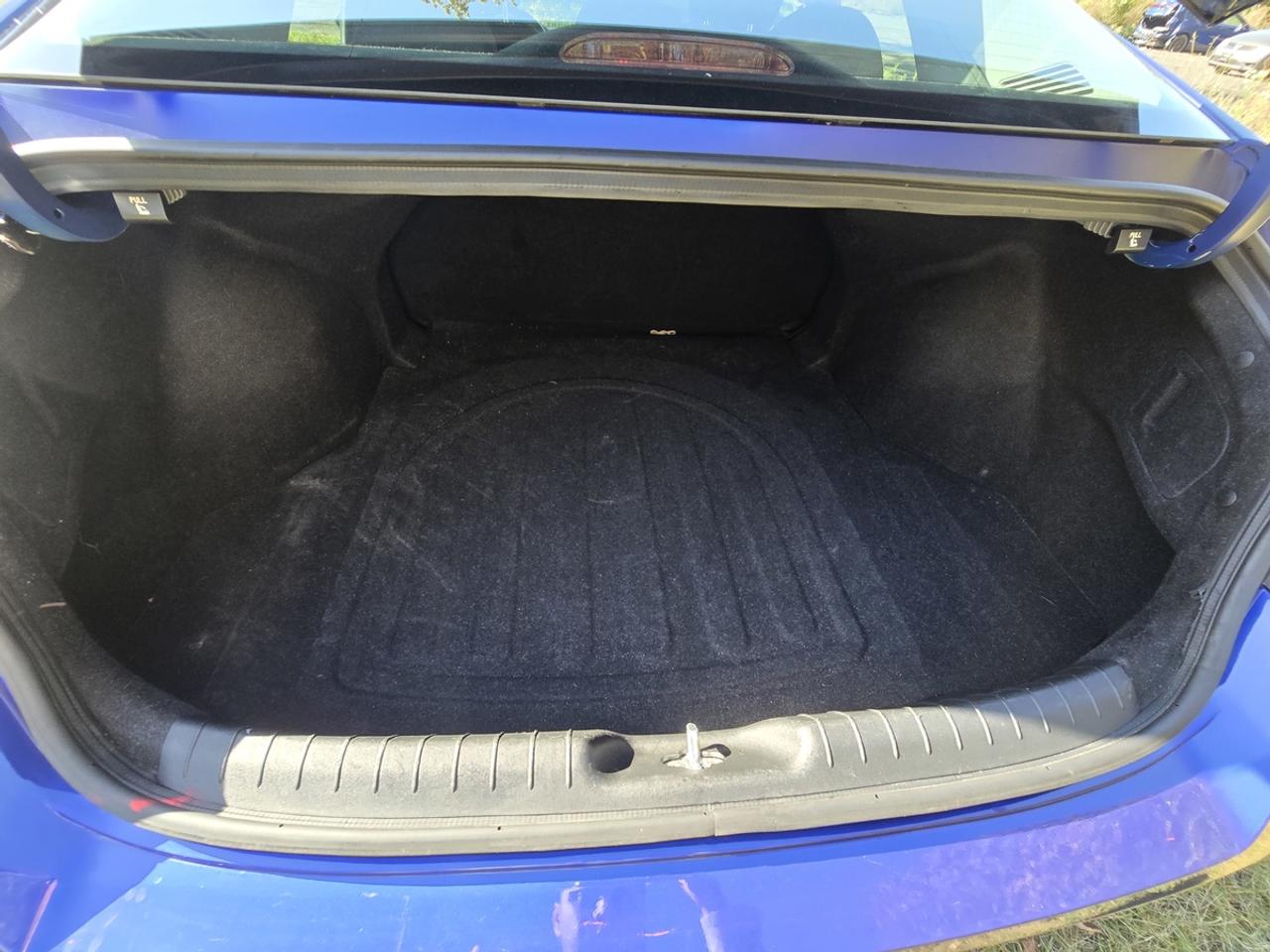 2022 Hyundai Elantra Preferred Photo