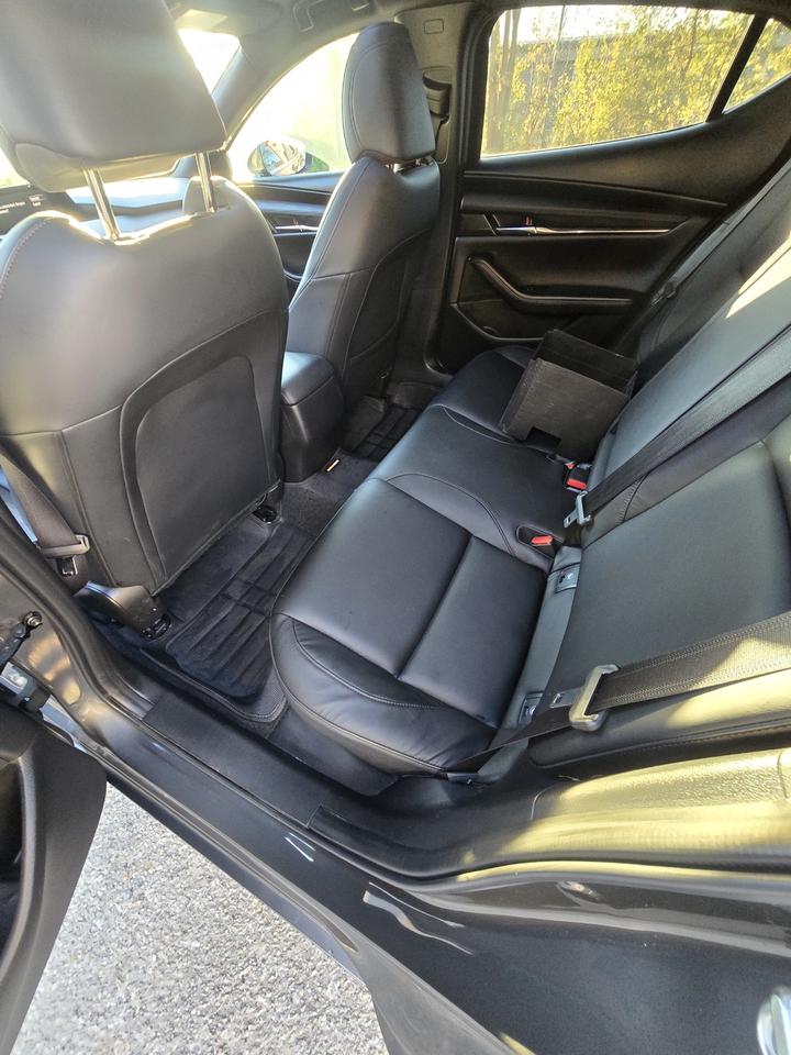 2025 Mazda MAZDA3 PREFERRED Photo