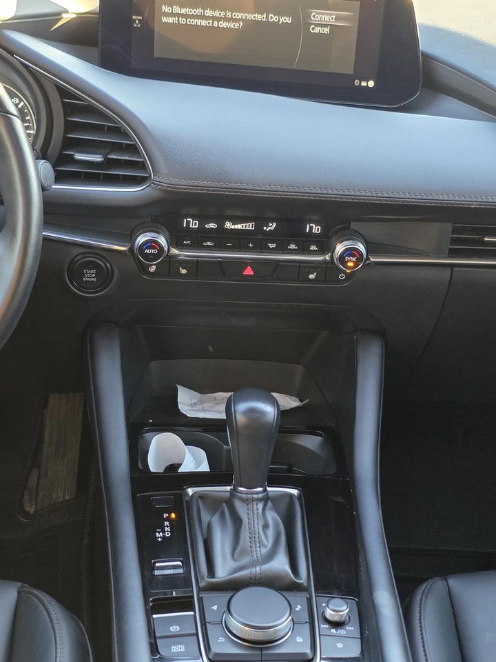2025 Mazda MAZDA3 PREFERRED Photo