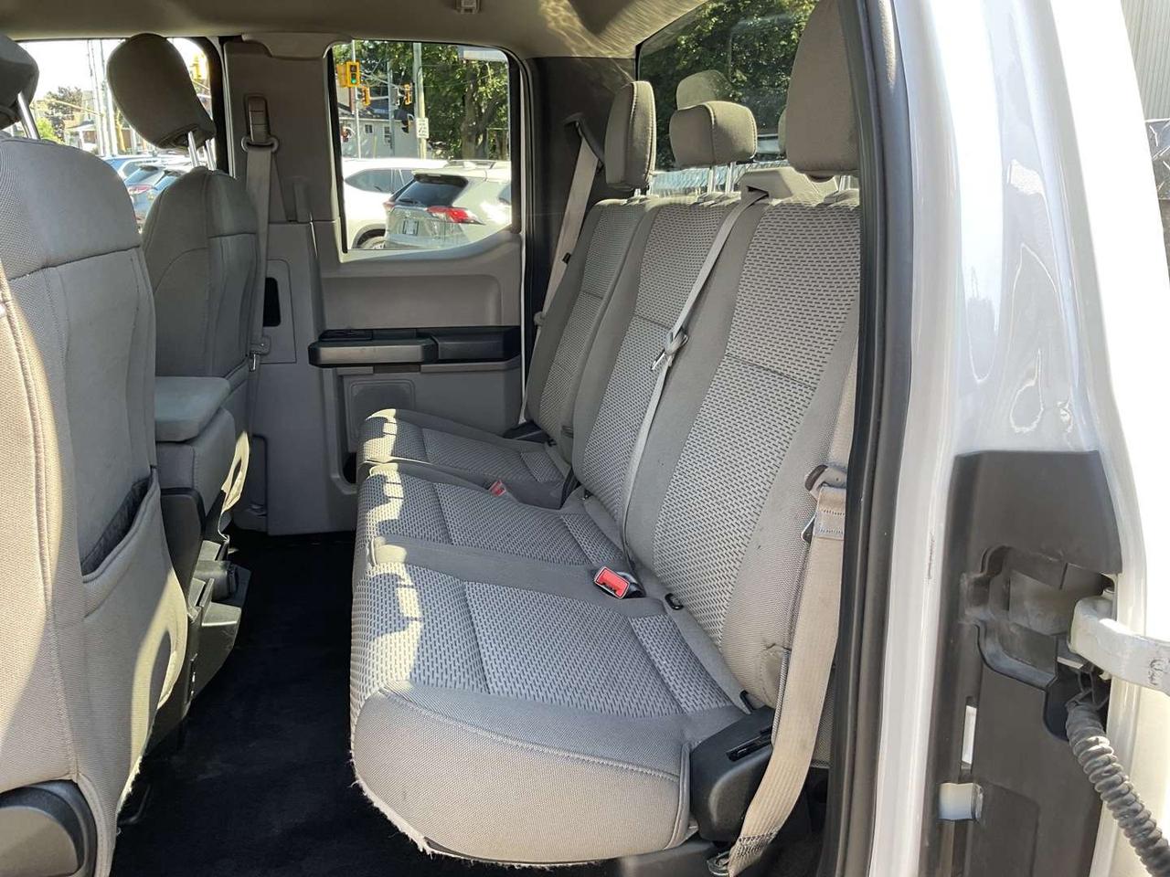 2018 Ford F-150 XLT Ext Cab Std Bed - 4X4! BACK-UP CAM! 6 PASS! BLUETOOTH! Photo