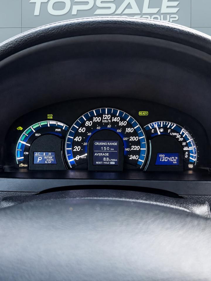 2012 Toyota Camry Hybrid XLE Photo