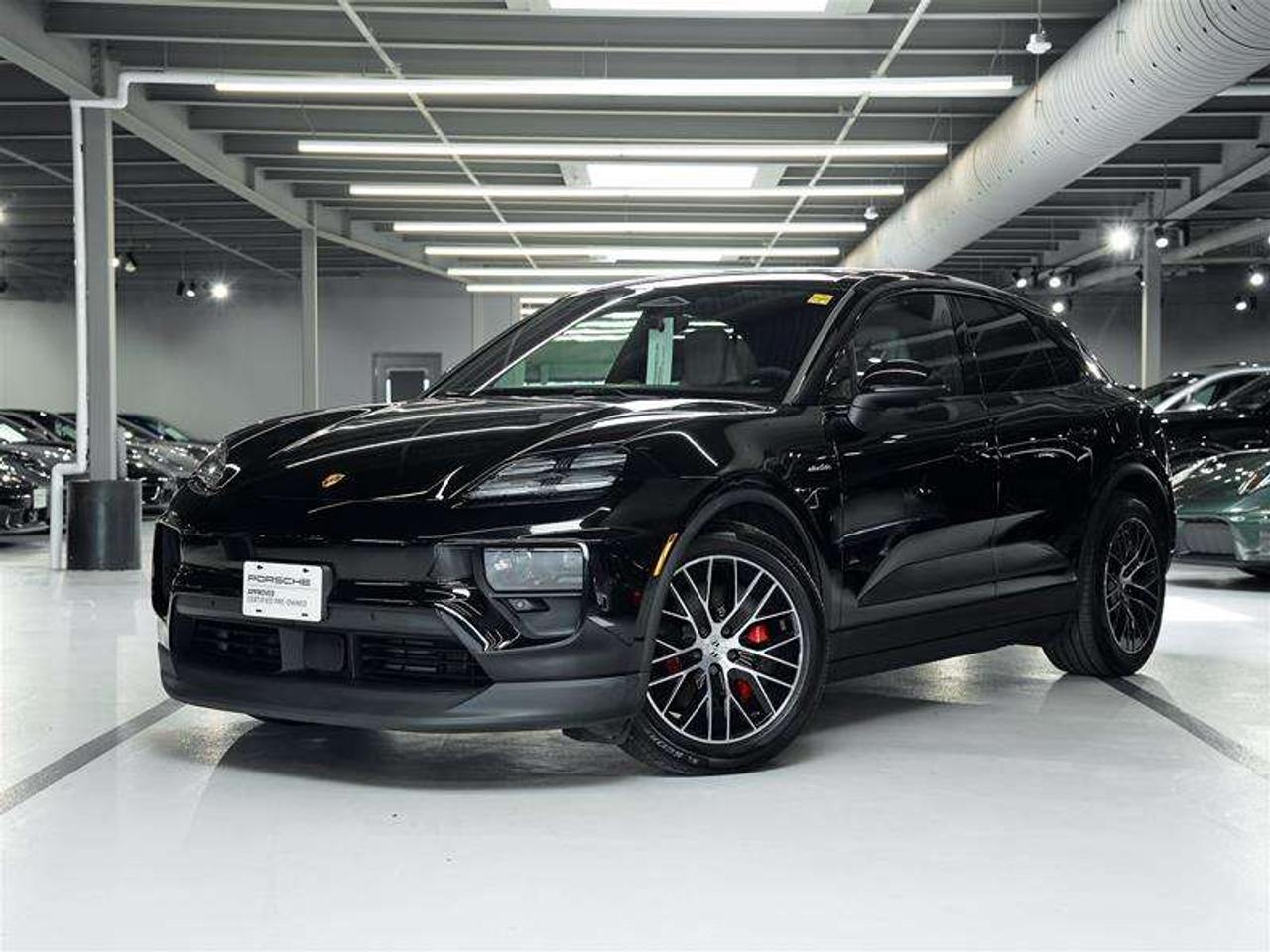 2025 Porsche Macan Electric 4S AWD Photo0