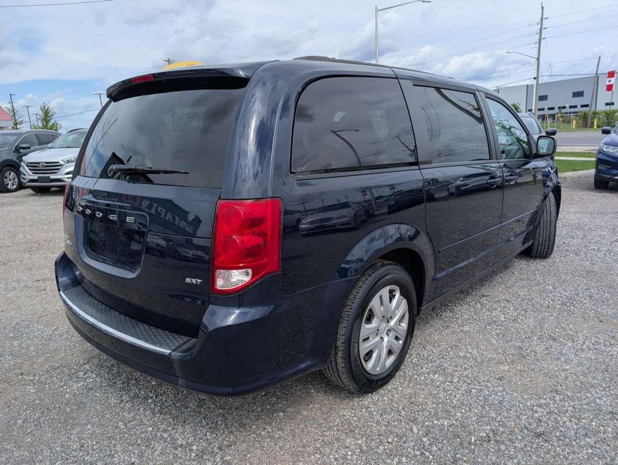 2015 Dodge Grand Caravan SXT   DVD   CAMERA Photo