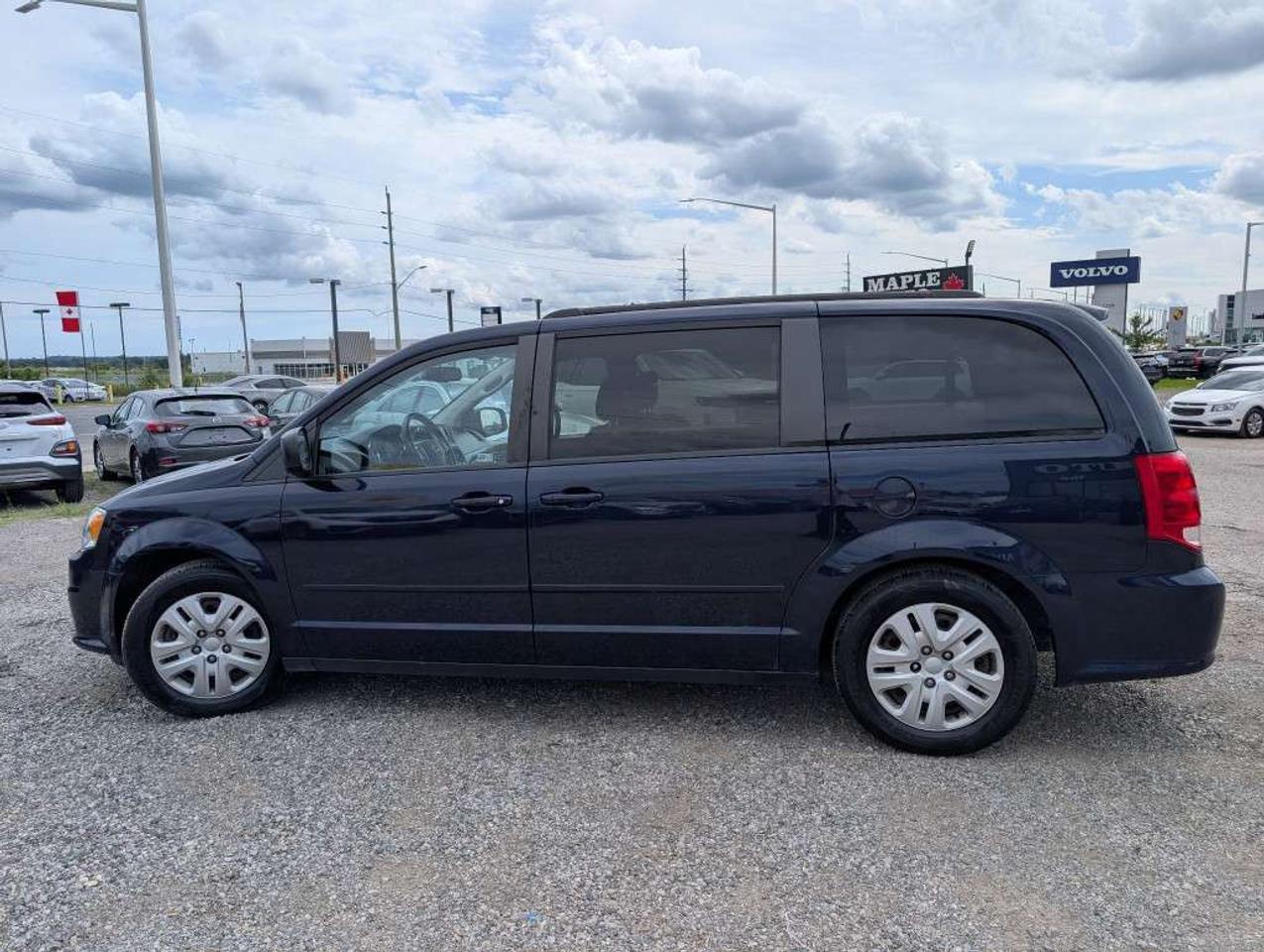 2015 Dodge Grand Caravan SXT   DVD   CAMERA Photo