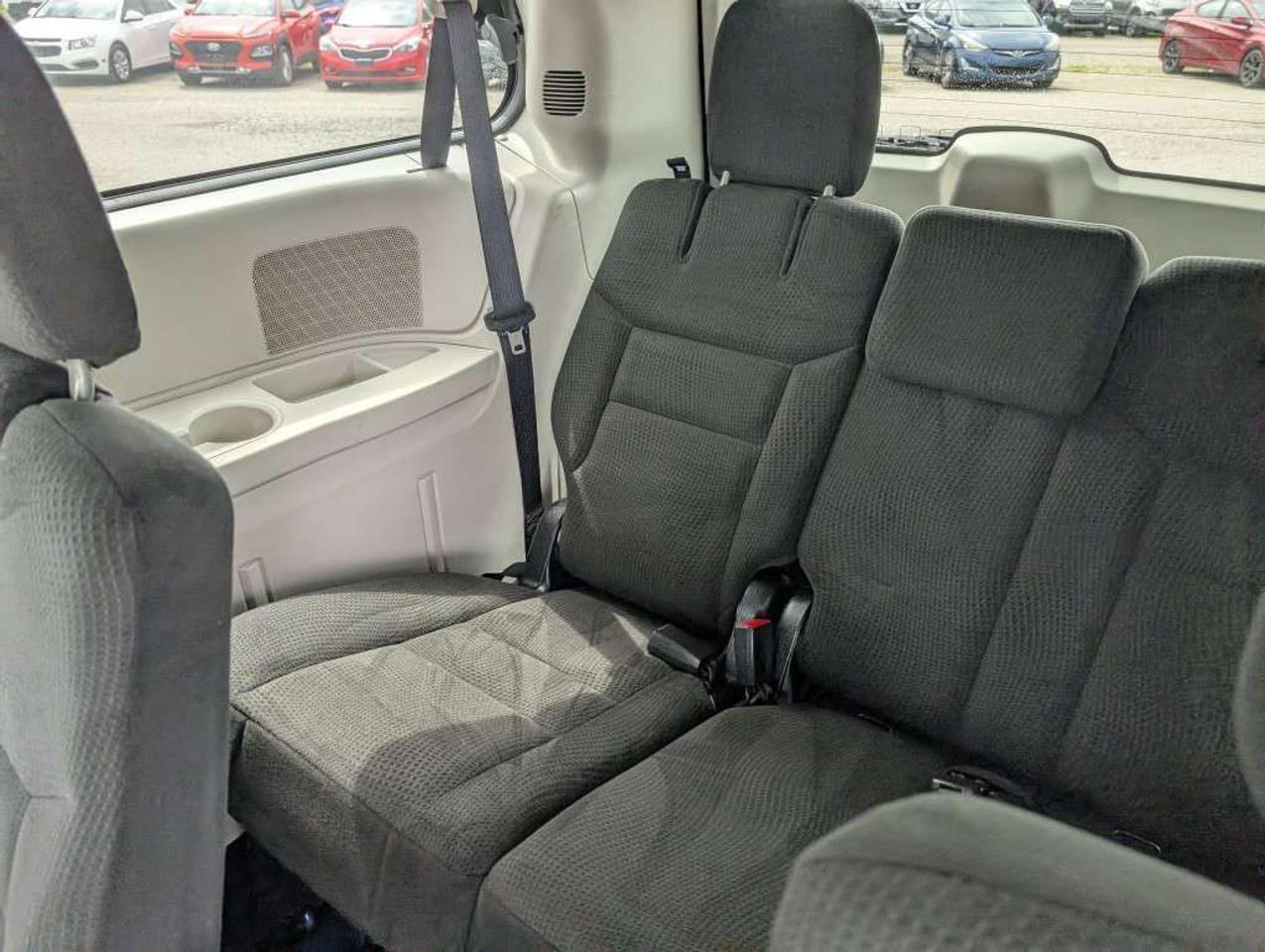 2015 Dodge Grand Caravan SXT   DVD   CAMERA Photo