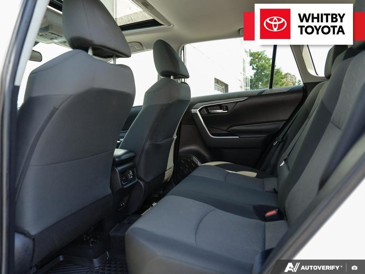 2020 Toyota RAV4 XLE 2.5L Photo