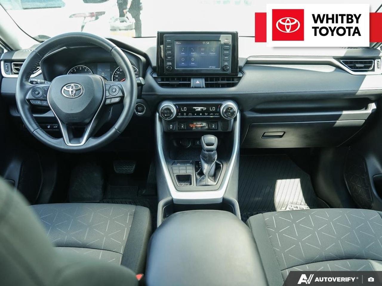 2020 Toyota RAV4 XLE 2.5L Photo