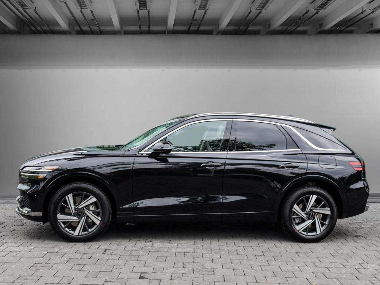 2027 Genesis GV70 2.5T Advanced Tech.Pkg AWD *Used Demonstrator* Photo