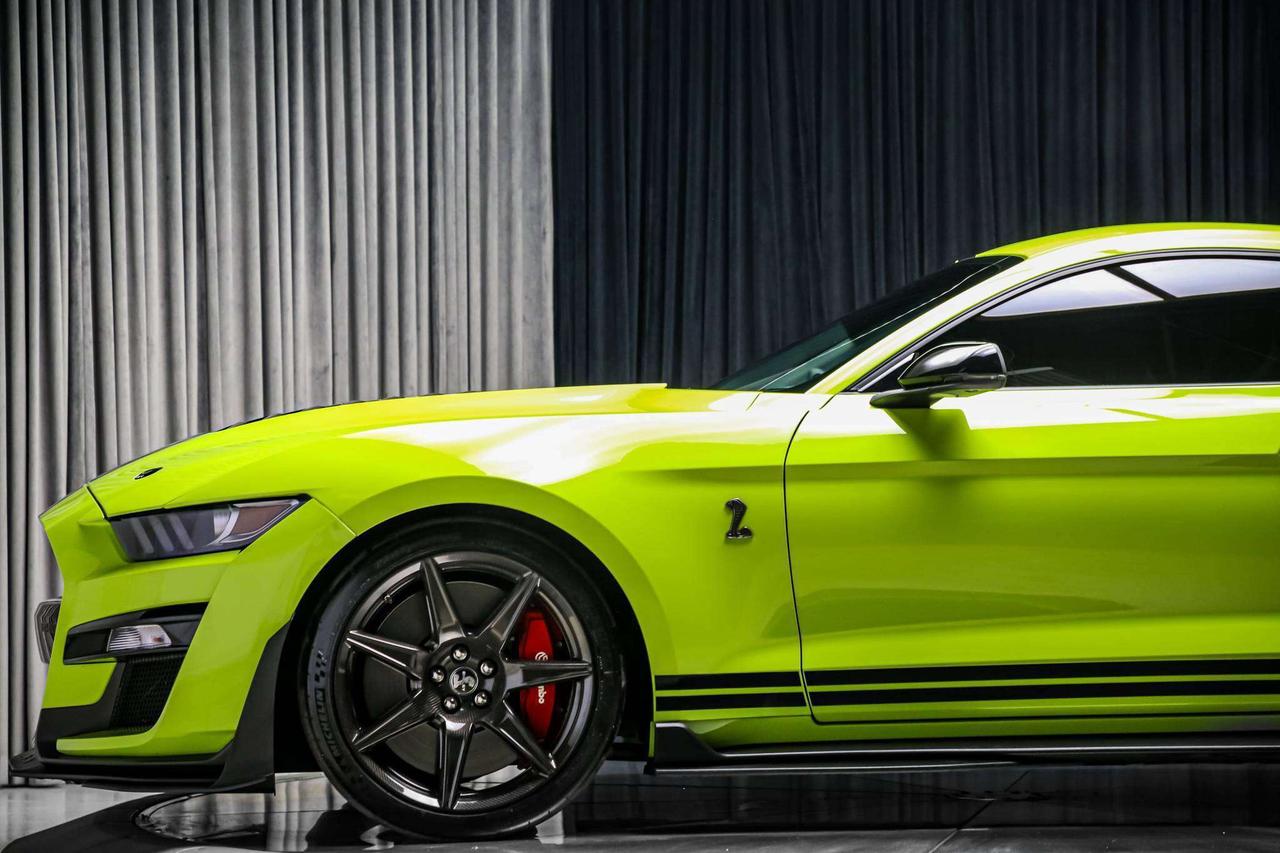 2020 Ford Mustang SHELBY GT500 CARBON TRACK PKG 760HP LOWKM NOACCDNT Photo