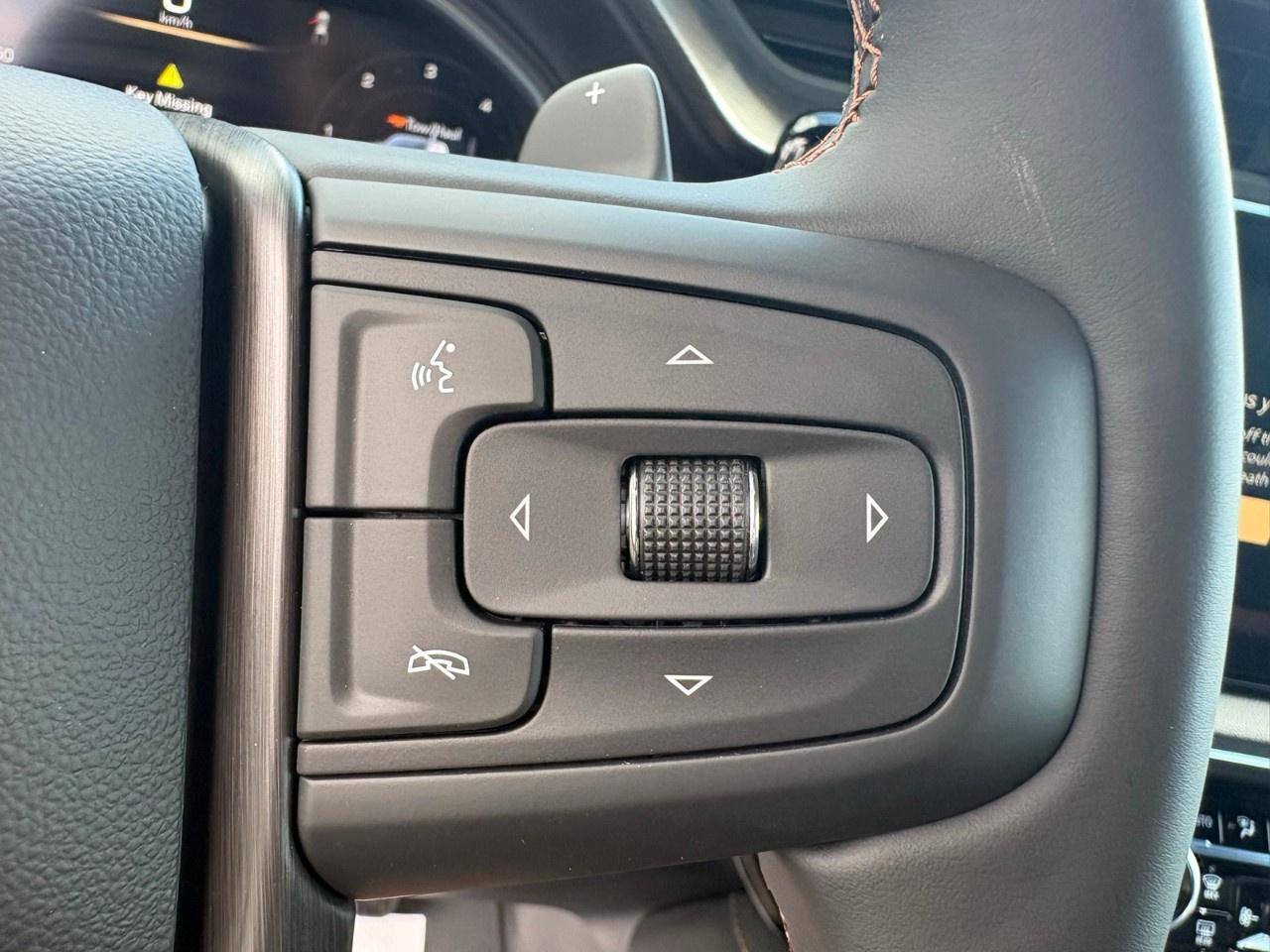 2026 GMC Sierra 1500 Crew Cab Standard Box 4-Wheel Drive AT4 Photo