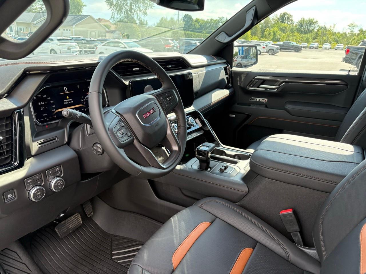 2026 GMC Sierra 1500 Crew Cab Standard Box 4-Wheel Drive AT4 Photo
