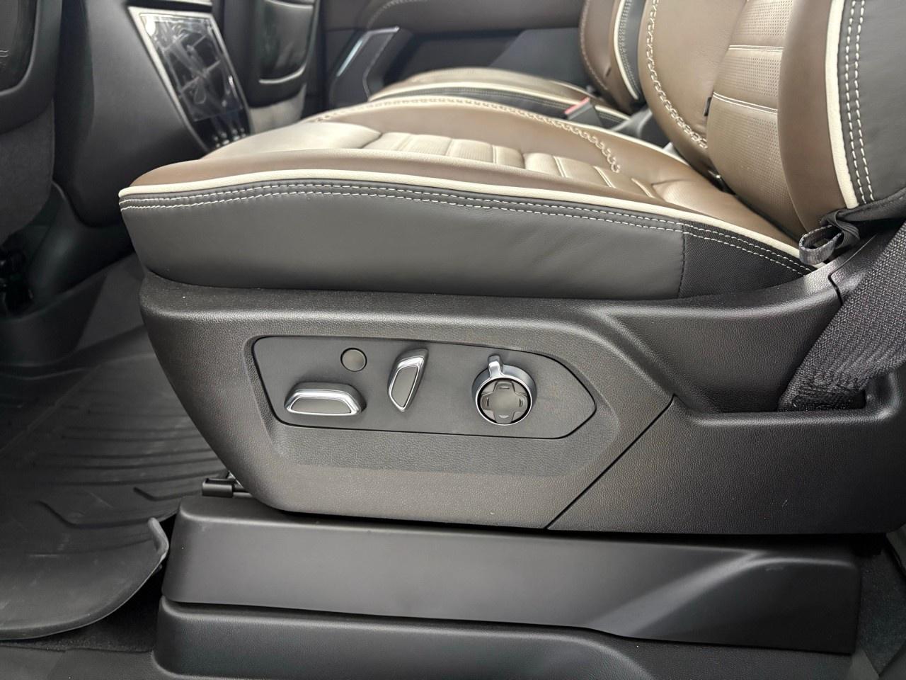 2026 GMC Yukon 4WD 4dr Denali Ultimate Photo