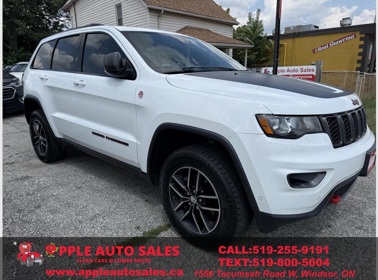 2018 Jeep Grand Cherokee Trailhawk Photo