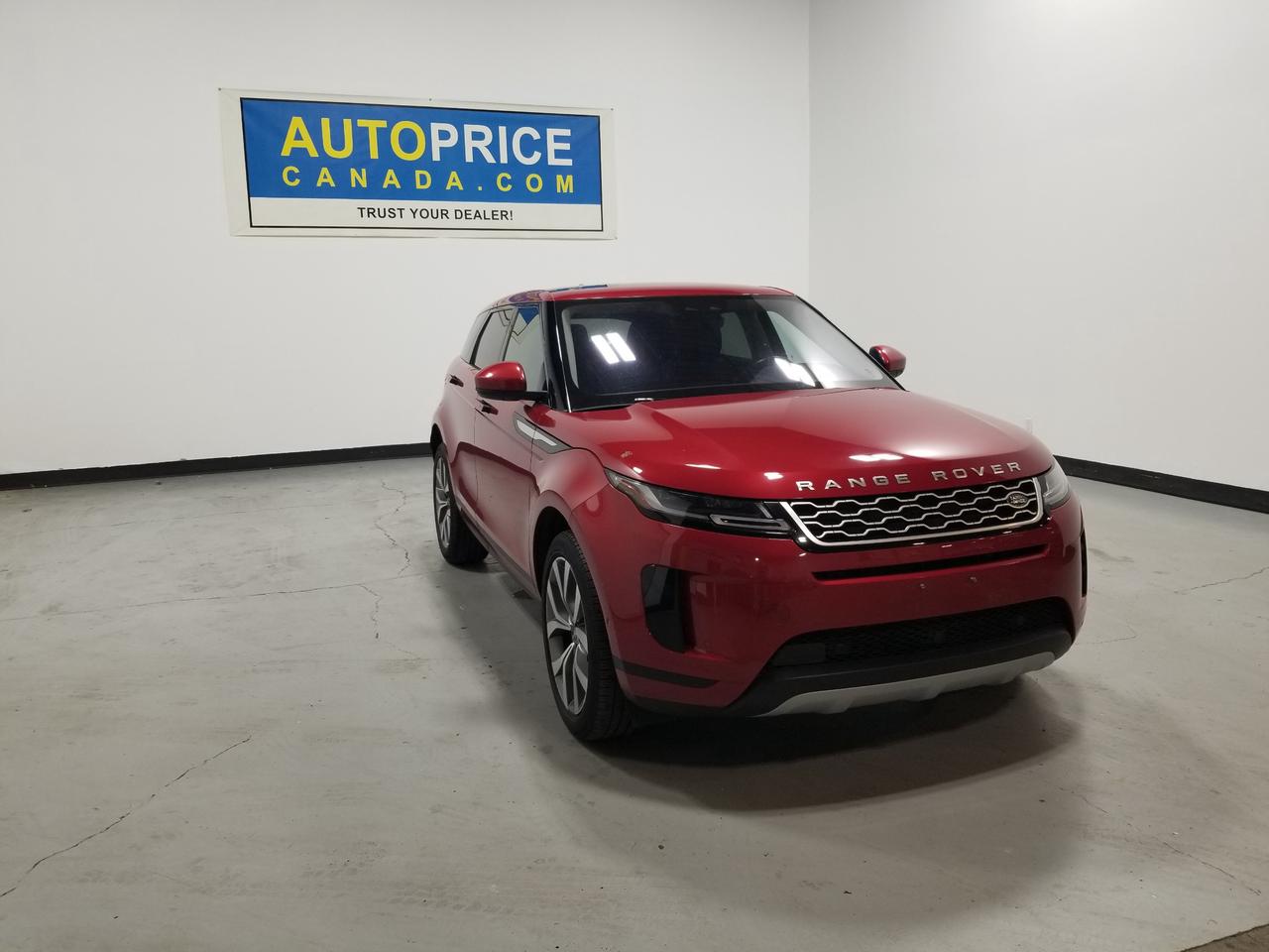 2020 Land Rover Range Rover Evoque SE All-Wheel Drive Photo0