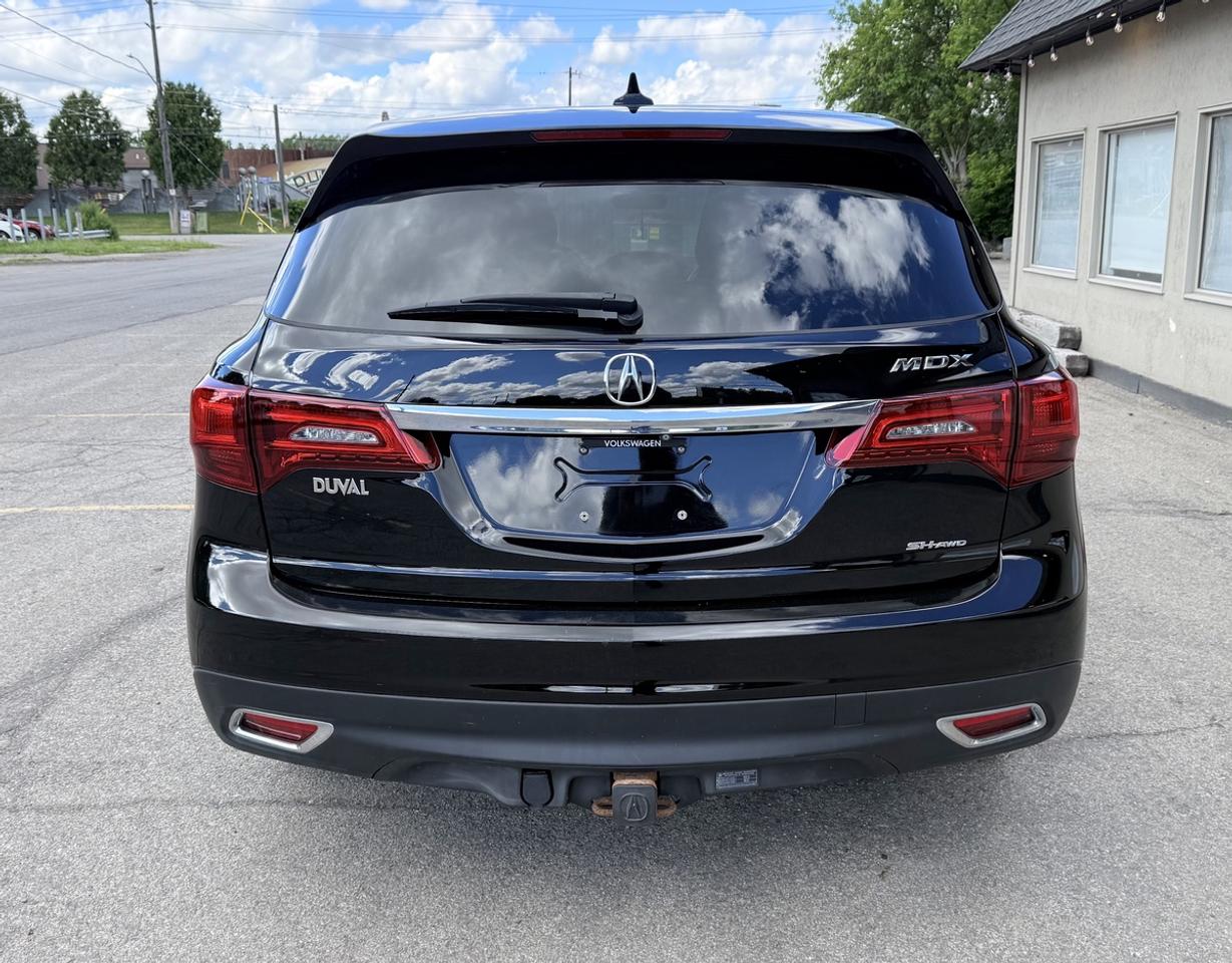 2016 Acura MDX SH-AWD with Technology and Entertainment Package Photo