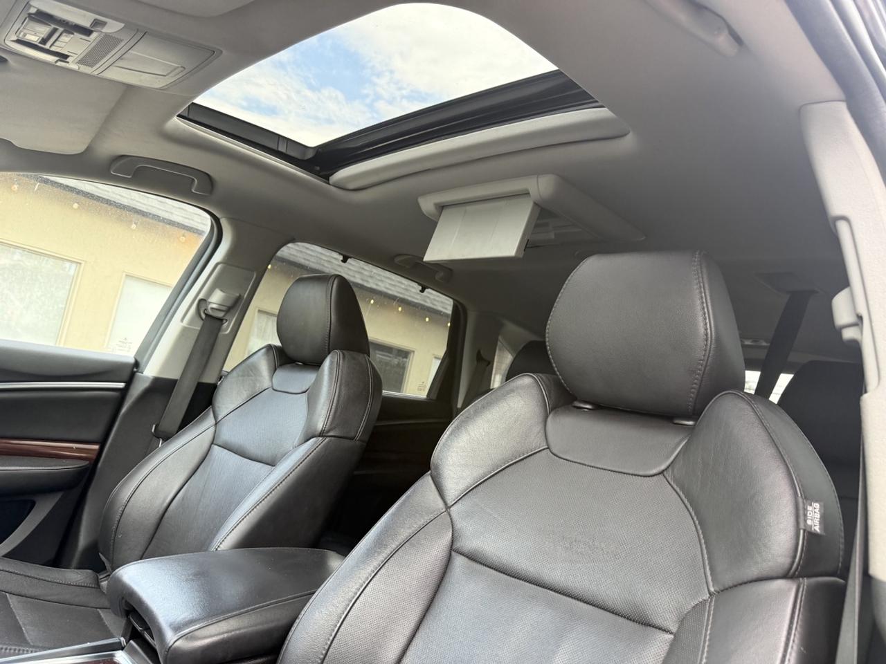 2016 Acura MDX SH-AWD with Technology and Entertainment Package Photo