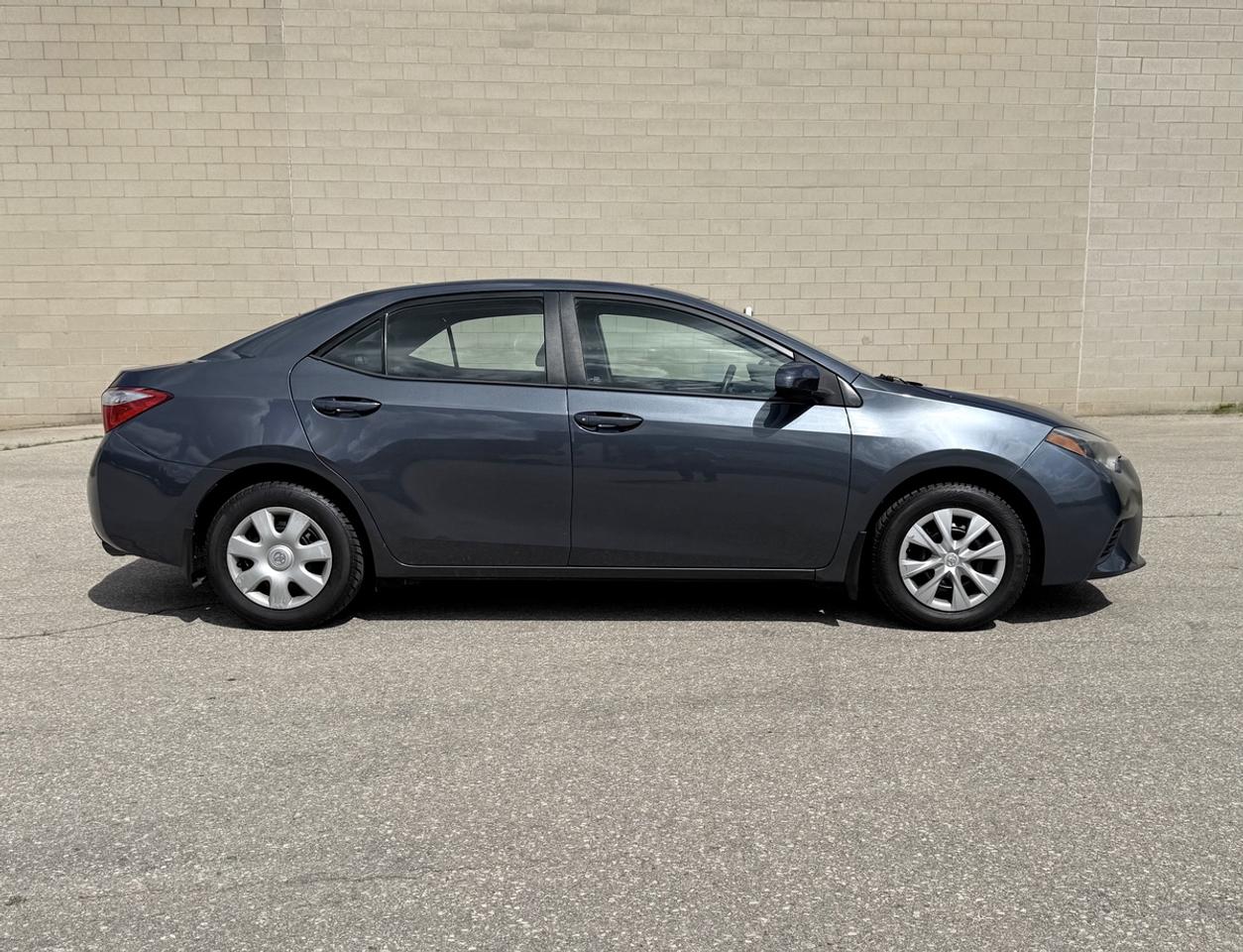 2016 Toyota Corolla CE Photo