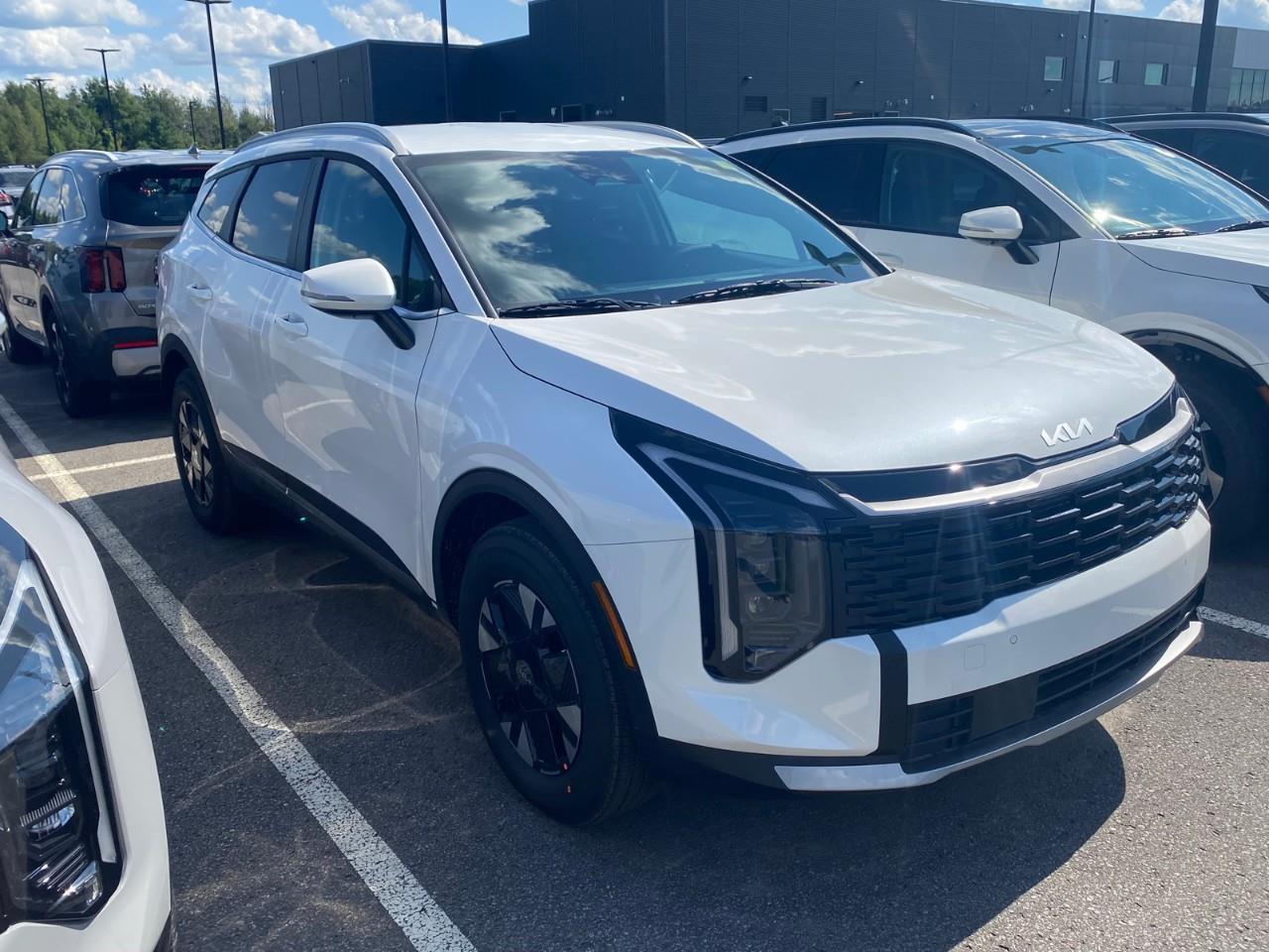 2027 Kia Sportage Hybrid EX 4dr All-Wheel Drive Photo