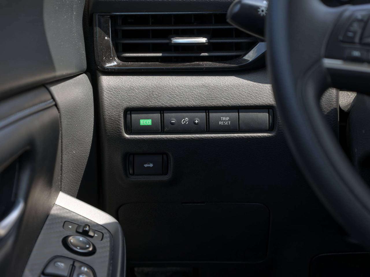 2025 Nissan Sentra SV   Heated Seat   Blindspot Alrt   Radar Cruise Photo