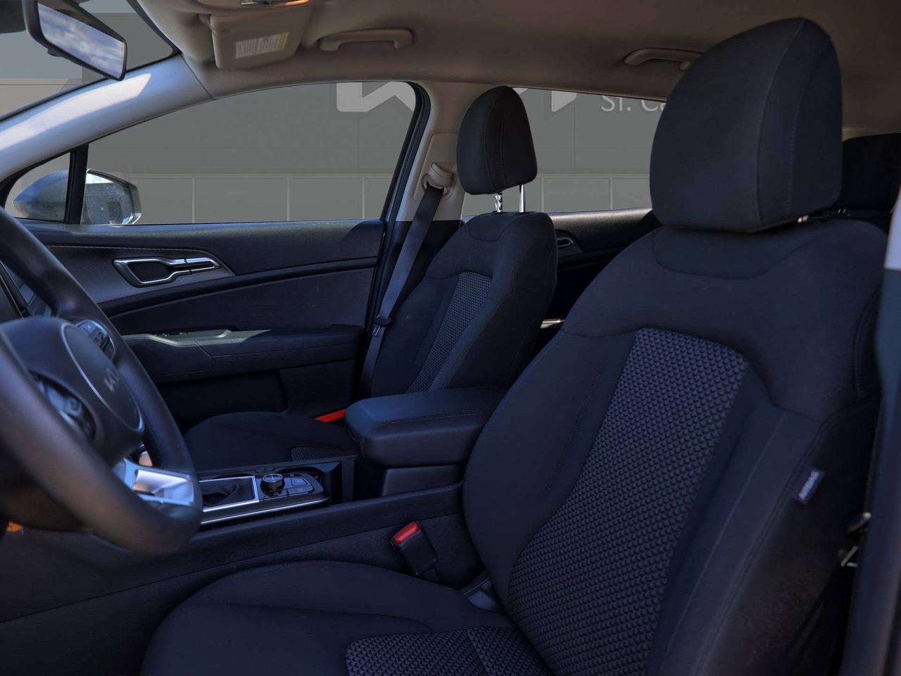 2025 Kia Sportage LX AWD   Heated Seat   Android Auto   Cruise Photo