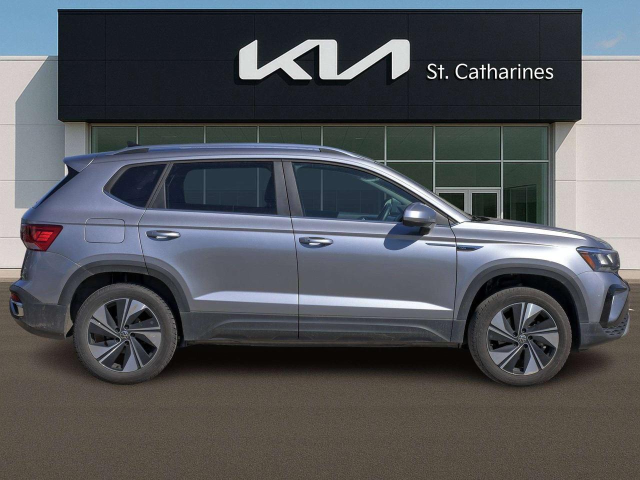 2024 Volkswagen Taos Comfortline 4MOTION   Climate Ctrl   Push Start Photo