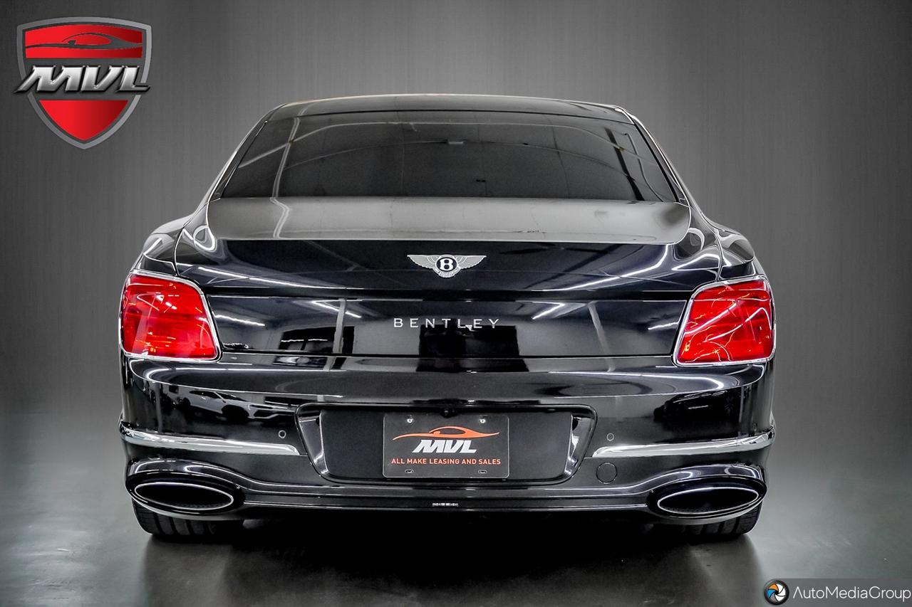 2022 Bentley Flying Spur  Photo