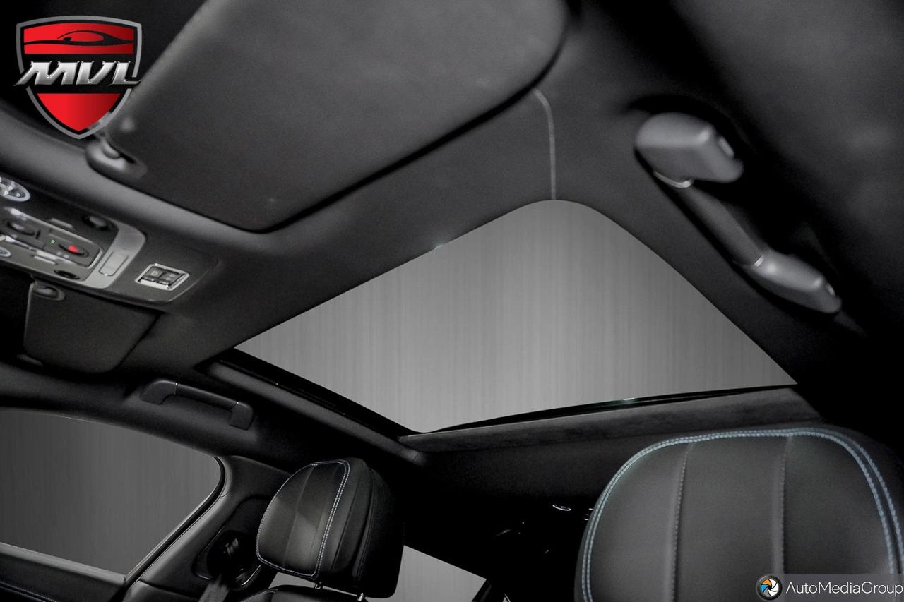2022 Bentley Flying Spur  Photo