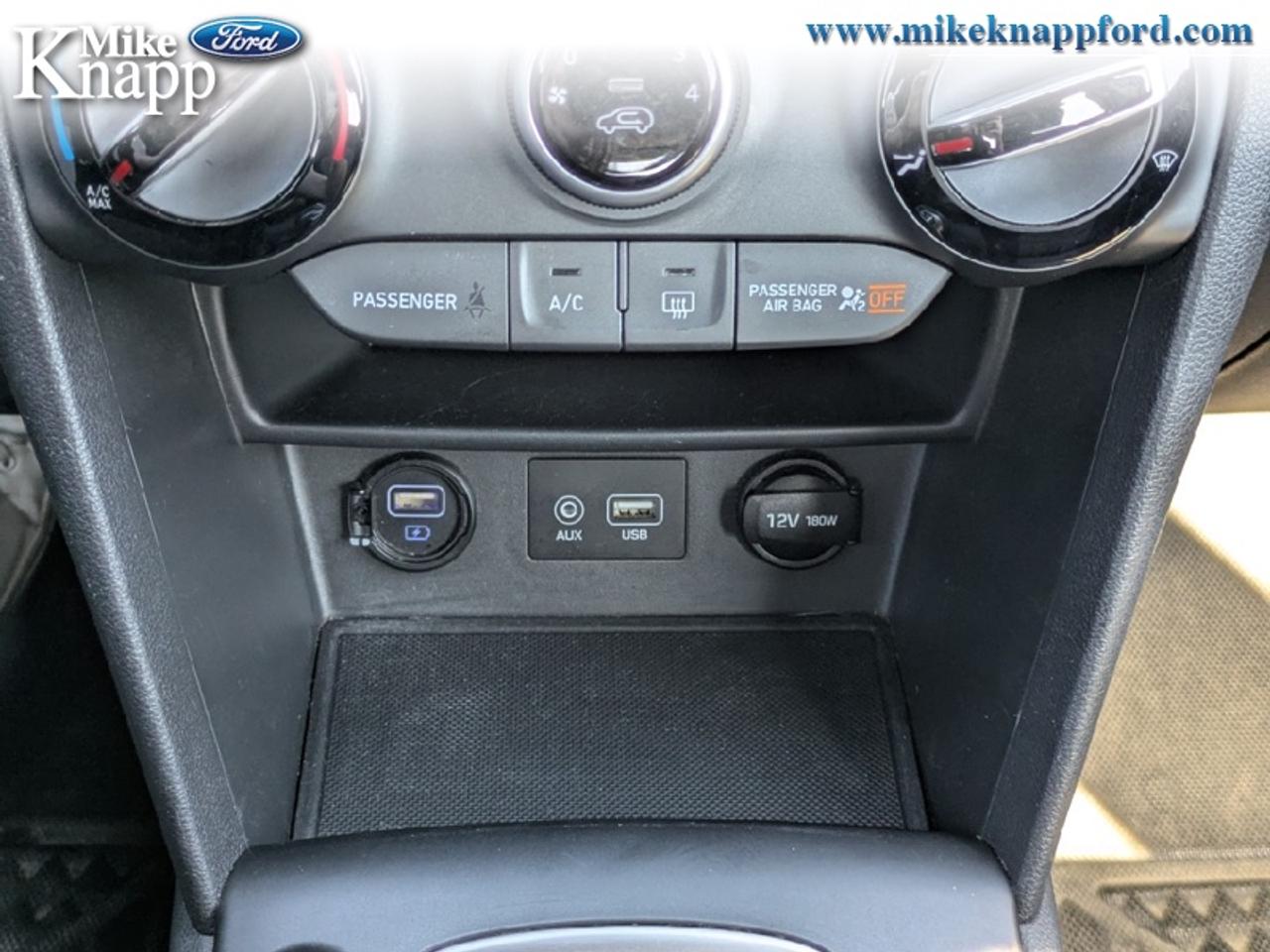 2019 Hyundai KONA Essential Photo
