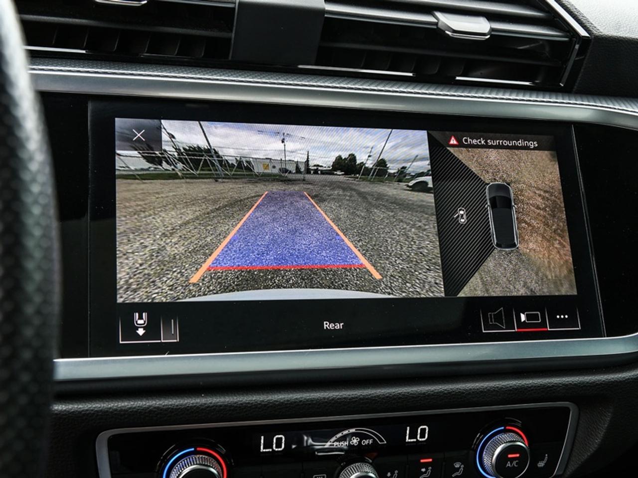 2019 Audi Q3 Technik 45 TFSI quattro   Leather   Roof   Navi   Alloys Photo