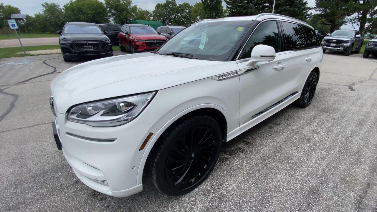 2022 Lincoln Aviator Reserve Photo