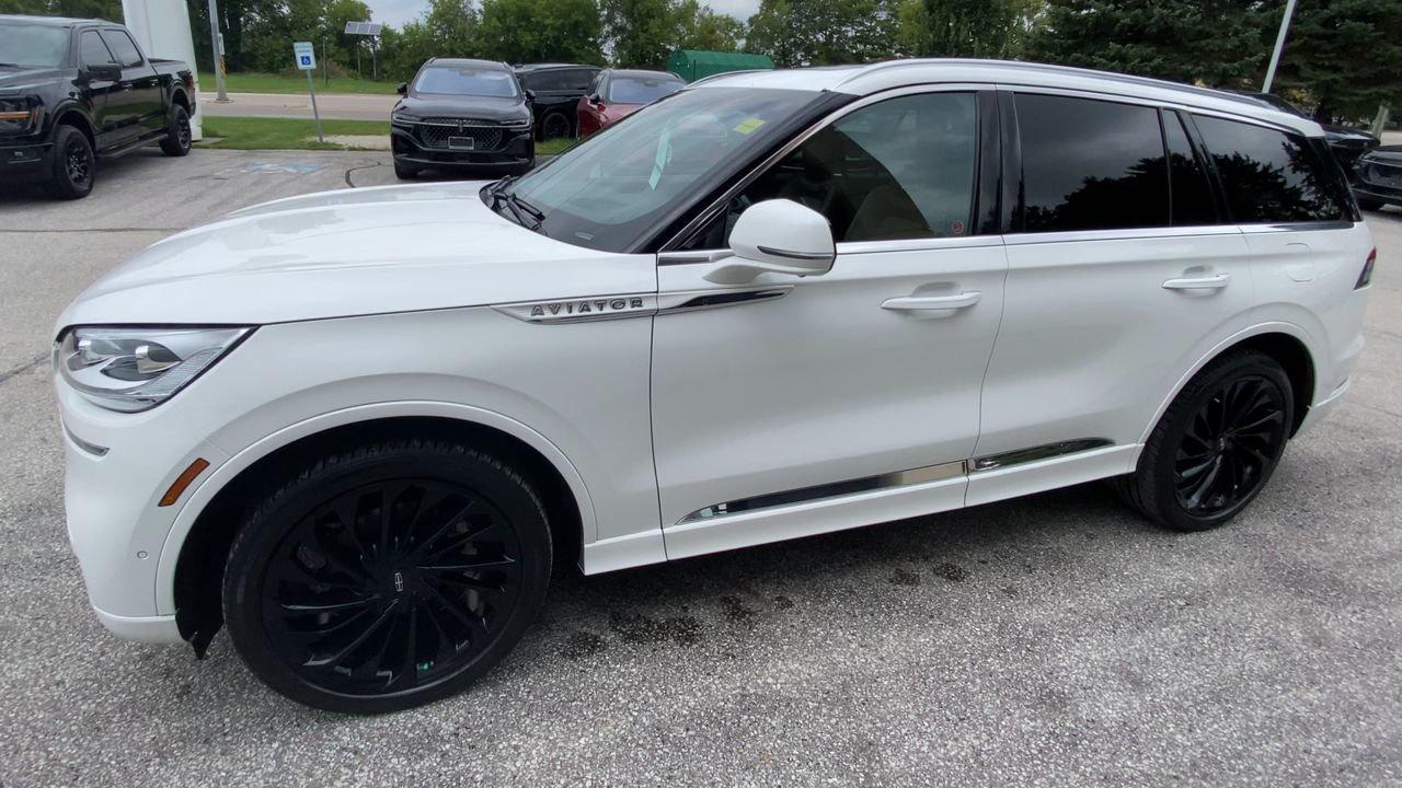 2022 Lincoln Aviator Reserve Photo