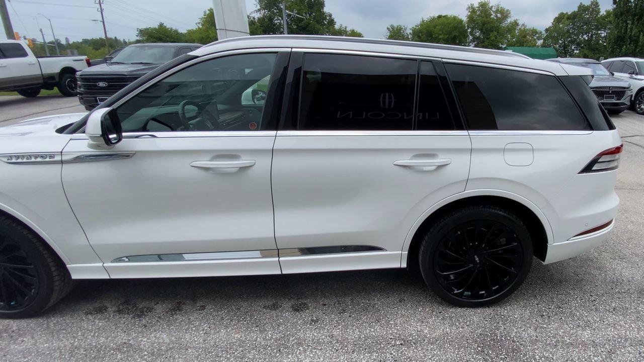 2022 Lincoln Aviator Reserve Photo