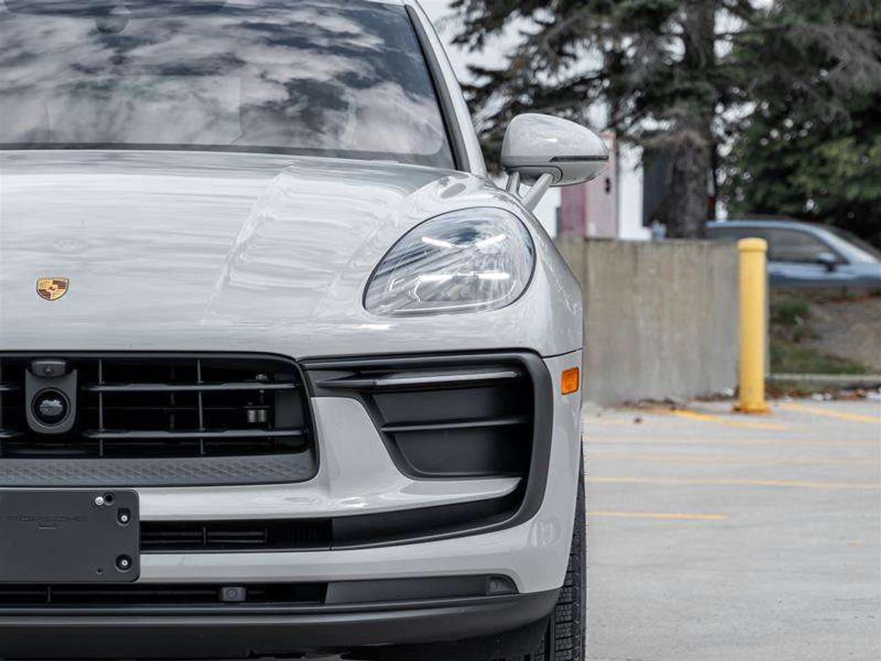 2026 Porsche Macan AWD Premium Pkg Plus 20 Macan S Wheels in Highly Polished Dark Titanium Sport Chrono Pkg Surround V Photo
