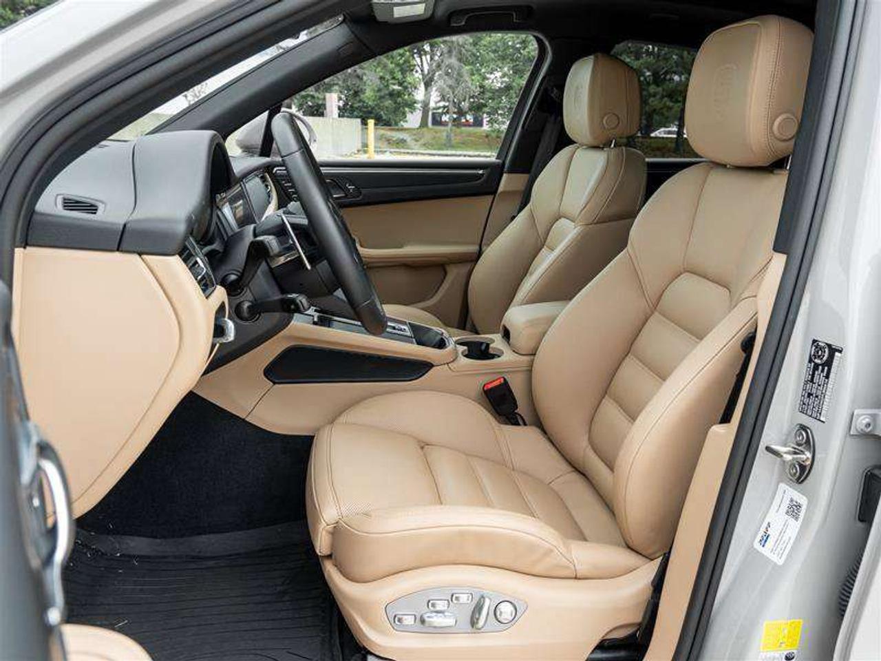 2026 Porsche Macan AWD Premium Pkg Plus 20 Macan S Wheels in Highly Polished Dark Titanium Sport Chrono Pkg Surround V Photo