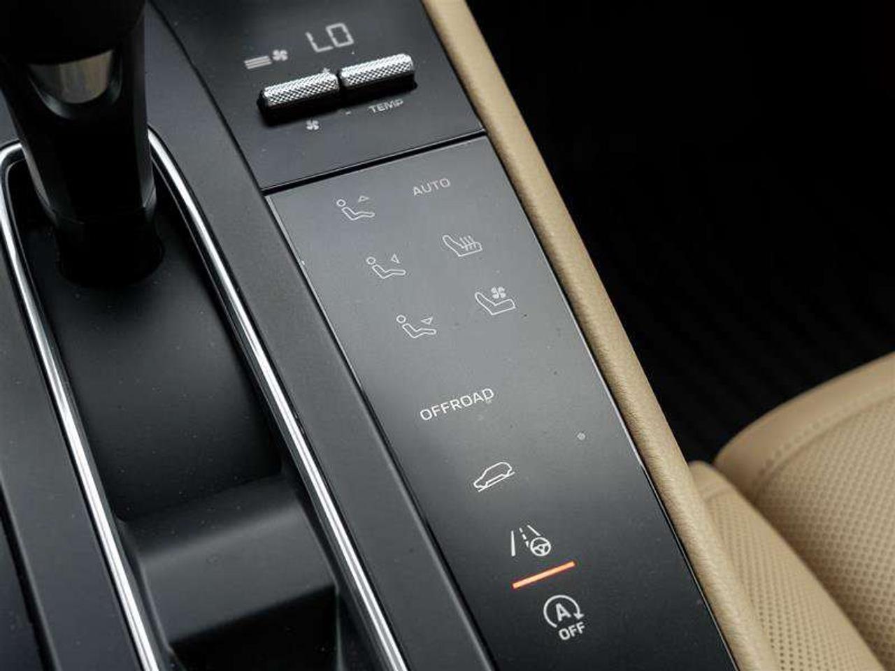 2026 Porsche Macan AWD Premium Pkg Plus 20 Macan S Wheels in Highly Polished Dark Titanium Sport Chrono Pkg Surround V Photo